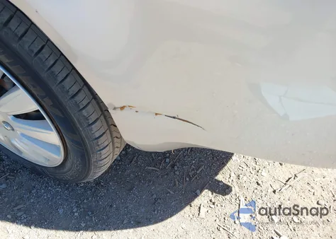 2010 Chevrolet Cobalt Ls z USA, uszkodzony, nr VIN 1G1AB5F54A7218541